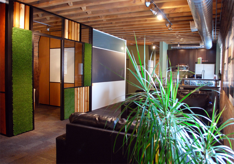 Chicago Flex series offices with lounge area