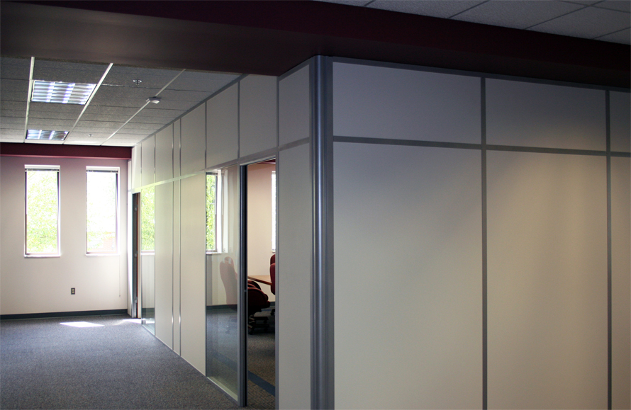 Flex Series Solid Wall Conference Room with Radius Corner Post