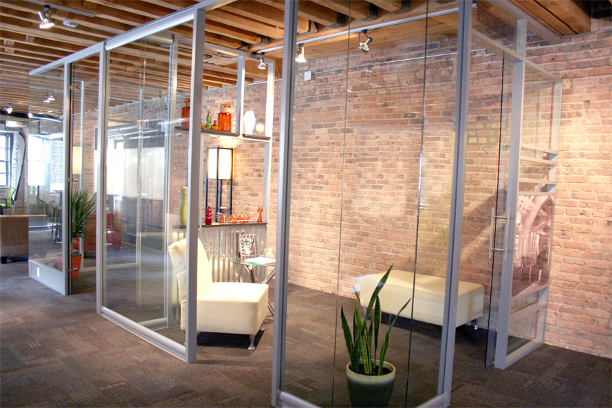Flex and View series corner glass office integration