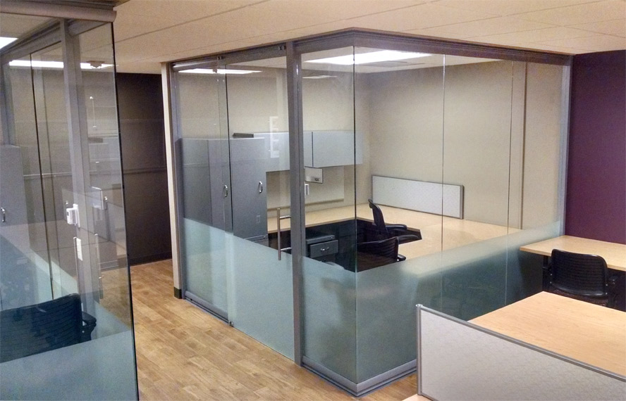 Open corner glass office wall system - View series