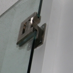 Full swing self-closing and self-centering glass door hinge #0369