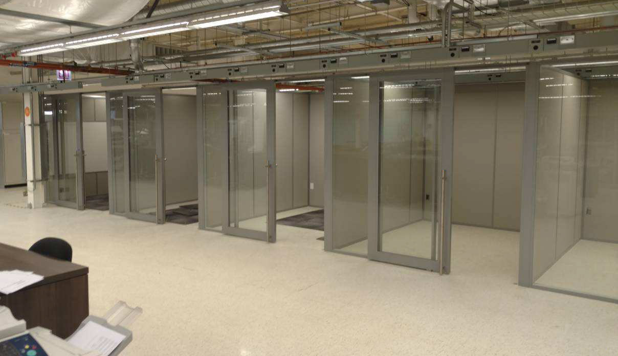 Freestanding offices Flex series with sliding aluminum-frame doors #1154