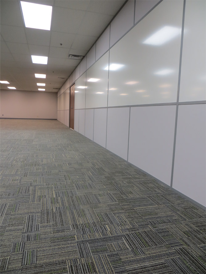 Porcelain whiteboard integrated with insulated solid walls #1491