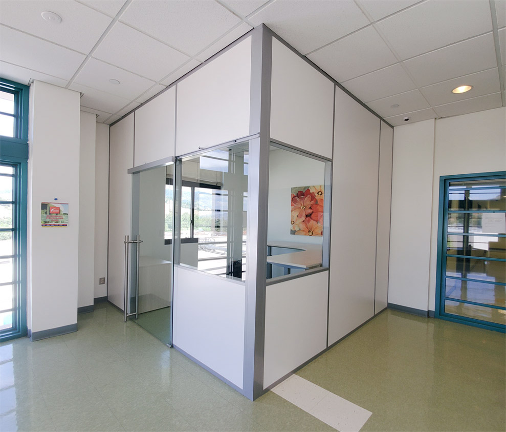Education Office with Powered Flex Series Demountable Walls #1585