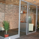 Chicago showroom with wing back wall and glass doors #0540