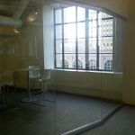 Butt-joint glass front angled #0101