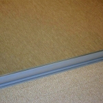 View series bottom track detail #0112