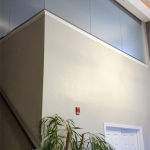 Glass riser walls with open corner - NxtWall View Series #0936