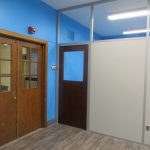 demountable-walls-old-school-wood-doors